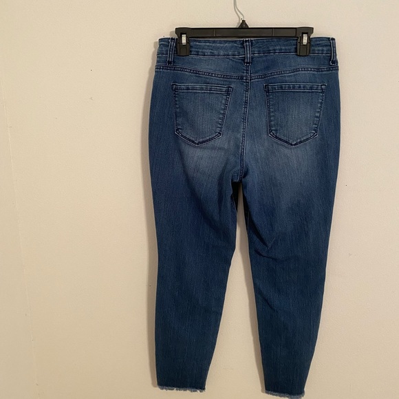 Hannah, Ankle length fringed jeans, Size 10 - Picture 2 of 3